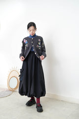 Charcoal wool cardigan w/ 3D detail embroidery