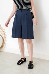 Navy linen shorts pants w/ split hem