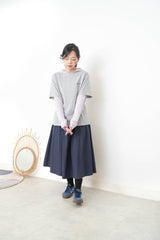 Grey ribbon print tee