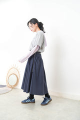 Navy A cut skirt w/ v shape cutting