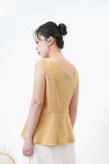 Milk tea ribbon hem vest w/ asy. Collar