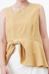 Milk tea ribbon hem vest w/ asy. Collar