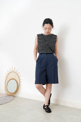 Navy linen shorts pants w/ split hem
