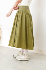 Green A cut skirt w/ v shape cutting