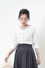 White texture crop jacket