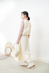 Padded vest in crop cut