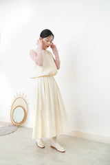 Padded vest in crop cut