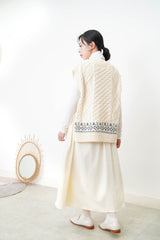 Ivory knit vest w/ side ribbons