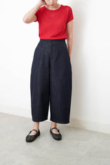 Red thin knit top w/ rolled collar