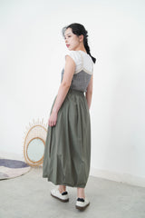 Beige knit pattern vest