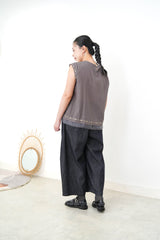 Dark grey embroidery blouse w/ layering