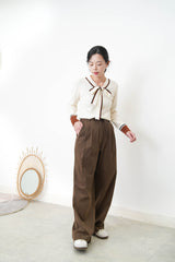 Cream contrast cuffs top w/ ribbon collar