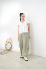 Light green summer curve trousers w/ strap