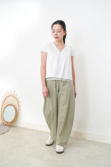 Light green summer curve trousers w/ strap