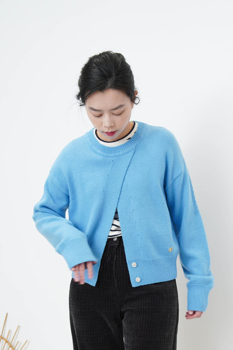 Skyblue knit top w/ overlap layering