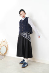 Black A cut skirt in contrast fringe trimmed