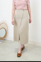 Beige skirt in overlap style