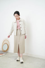 Clean cut jacket with pockets