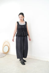 Black square neck blouse w/ pleats details