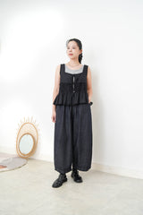Black square neck blouse w/ pleats details