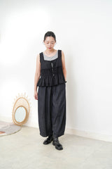 Black square neck blouse w/ pleats details