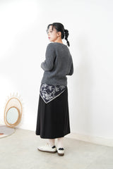 Floral pattern scarf in triangle shape
