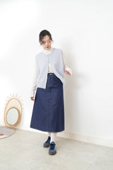 Denim skirt w/ detail waist back