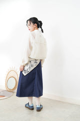 Floral pattern scarf in triangle shape