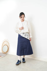 Denim skirt w/ detail waist back