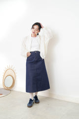 Denim skirt w/ detail waist back