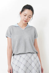 Grey summer knit top w/ contrast collar