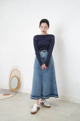 Navy outlined ruffle fringe top