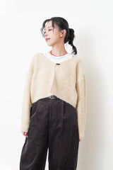 Soft knit cardigan w/ detail button
