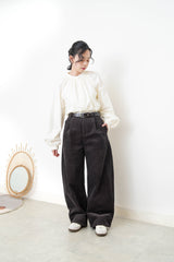 White shirt in detail pleats