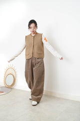 Camel brown corduroy pants with belt