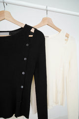 Ivory top in buttons split details