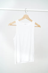 White vest inner
