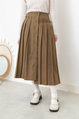 Light beige mary jane shoes in square head