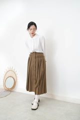 White shirt w/ double layering collar