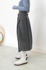 Grey 2 ways wool pleats skirt with buttons