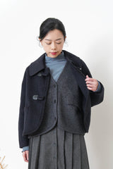 Blue stand collar inner in stripes