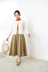 White alpaca wool cardigan in floral embroidery