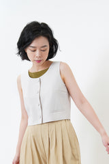 Minimal checked vest