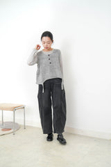 Grey sheer inner w/ contrast outline