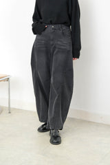 Black 3D cut jeans