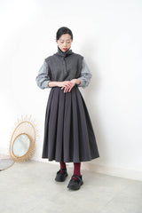 Charcoal detail pleats skirt in elastic waist