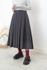 Charcoal detail pleats skirt in elastic waist