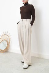 Brown turtle neck inner w/ contrast layering