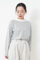Light grey sweater w/ silk soft collar