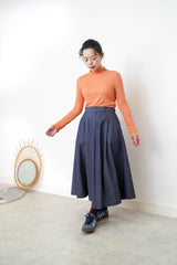 Orange ruffle fringe inner